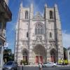 la cathédrale avec les gisants des parents d'Anne